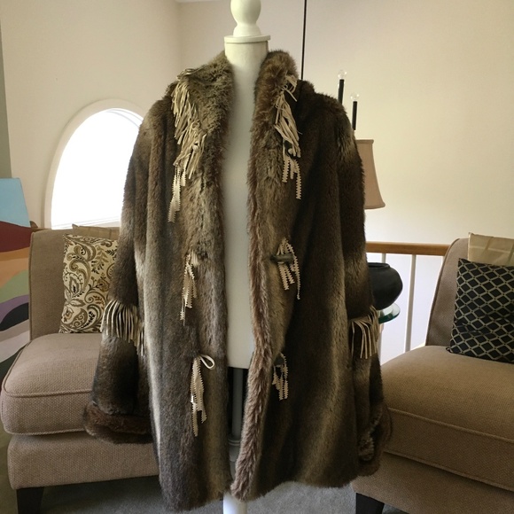 Cassini Jackets & Blazers - Vintage Cassini size L faux fur coat